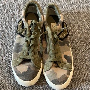 Vintage Havana camo sneakers